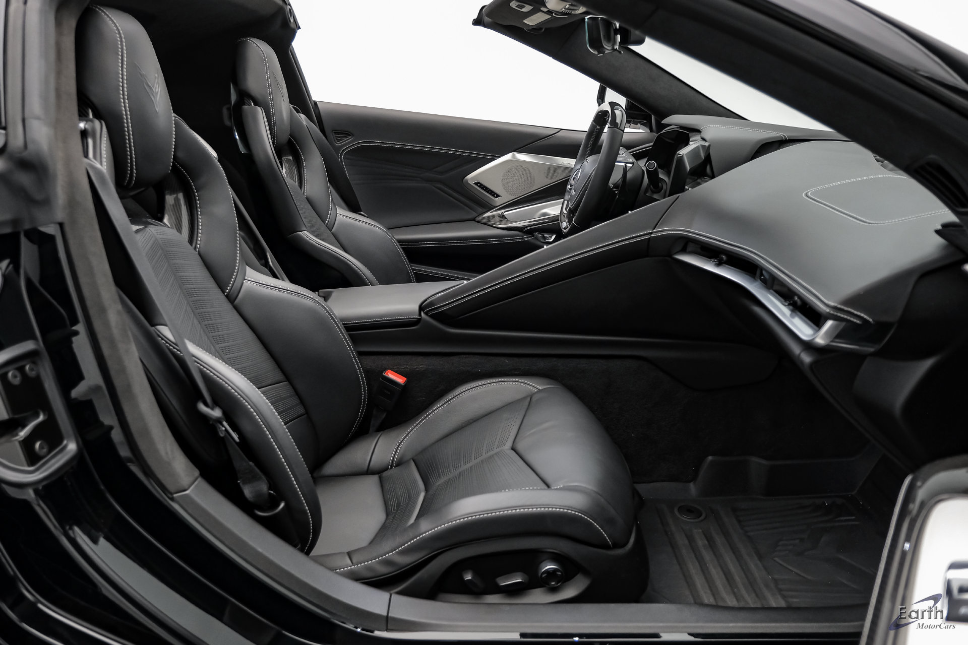 Used 2024 Chevrolet Corvette Z06 RWD image 63