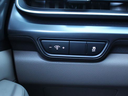 Certified 2025 Kia Carnival image 27