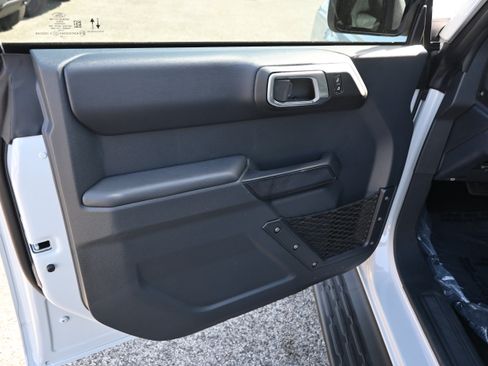 New 2026 Ford Bronco Outer Banks AWD/4WD image 15