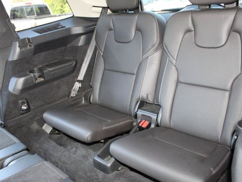 Used 2017 Volvo XC90 T6 Inscription w/ Vision Package AWD/4WD image 17