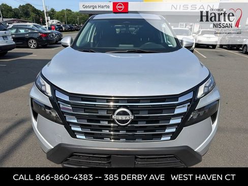 Certified 2024 Nissan Rogue SV AWD/4WD image 1