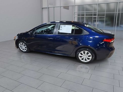 Used 2023 Toyota Corolla LE w/ Carpet Mat Package (TMS) FWD image 6