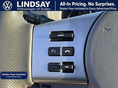 Used 2016 Nissan Frontier SL AWD/4WD image 23