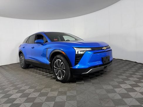 Used 2024 Chevrolet Blazer EV LT AWD/4WD image 4