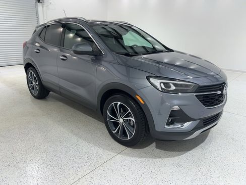 Used 2022 Buick Encore GX Essence image 7