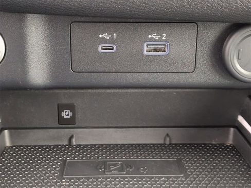 Used 2023 Nissan Rogue Platinum w/ Platinum Premium Package image 34