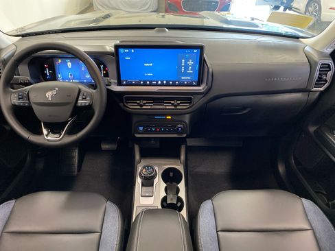 New 2026 Ford Bronco Sport Outer Banks AWD/4WD image 12