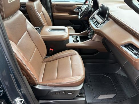 Used 2021 Chevrolet Tahoe High Country AWD/4WD image 12