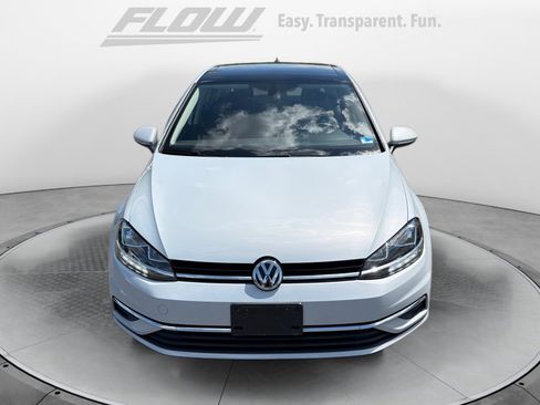 Used 2021 Volkswagen Golf 4-Door FWD image 2