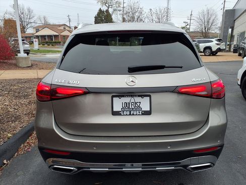 Used 2024 Mercedes-Benz GLC 300 4MATIC image 29