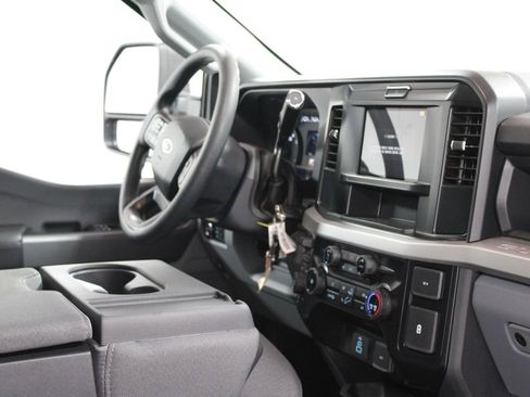 New 2026 Ford F250 XL w/ STX Appearance Package AWD/4WD image 29