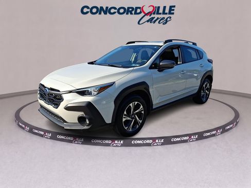 Used 2024 Subaru Crosstrek 2.0i Premium AWD/4WD image 4