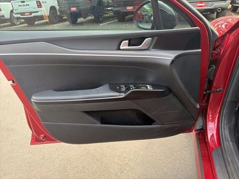 Used 2023 Kia K5 GT-Line w/ GT-Line Premium Package image 17