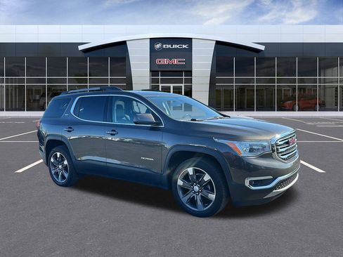 Used 2019 GMC Acadia SLT w/ LPO, Floor Liner Package image 7