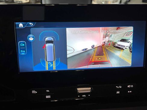 Used 2025 Mercedes-Benz Sprinter 2500 image 28