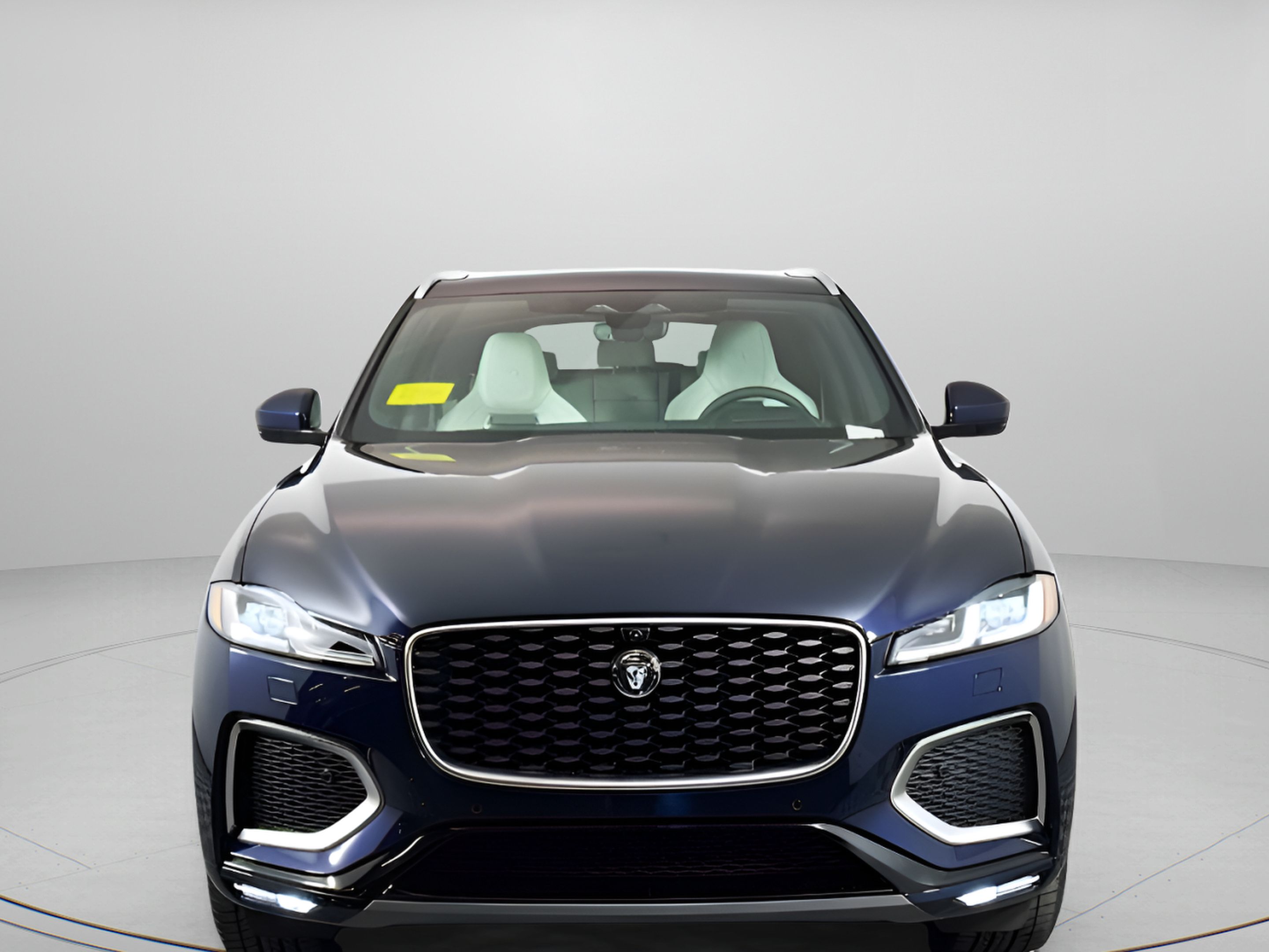 Used 2026 Jaguar F-PACE R-Dynamic S AWD/4WD image 9