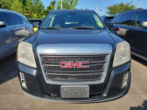 Used 2013 GMC Terrain SLE FWD image 2