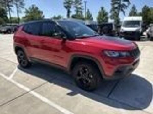 Used 2023 Jeep Compass Trailhawk AWD/4WD image 28