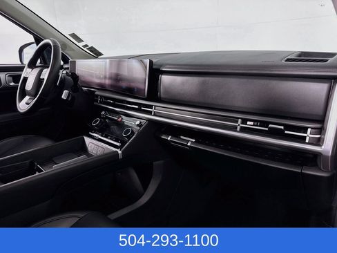Used 2026 Hyundai Santa Fe SEL FWD image 30