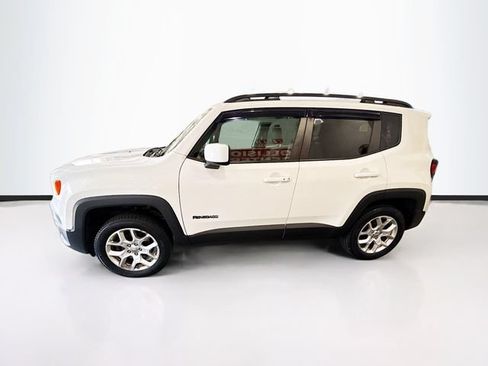 Used 2016 Jeep Renegade Latitude AWD/4WD image 9