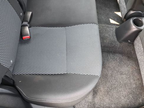 Used 2014 Nissan Versa Note SV w/ Sport Value Package image 38