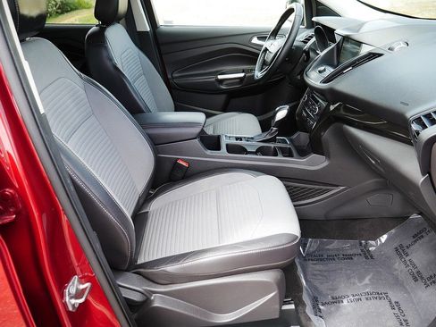 Used 2019 Ford Escape SE AWD/4WD image 50