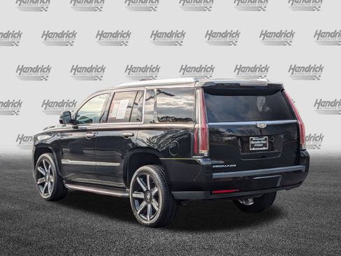 Used 2019 Cadillac Escalade Luxury image 8