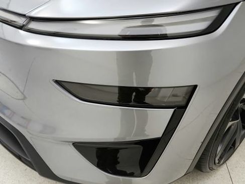 Used 2026 Tesla Model Y Performance AWD/4WD image 24