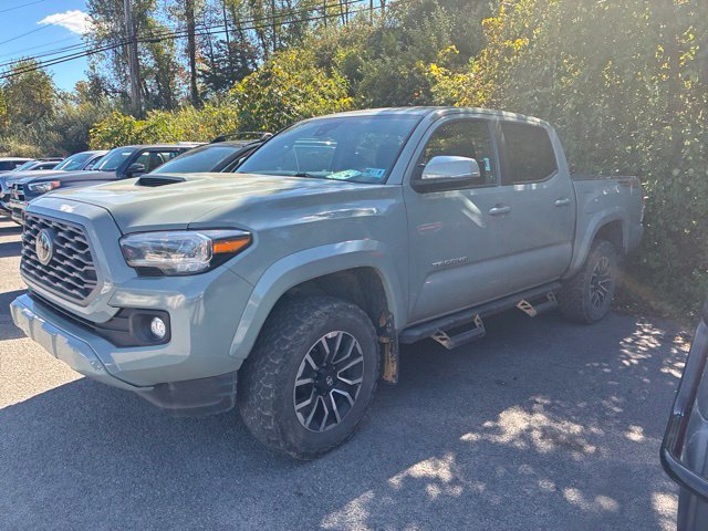 Used 2022 Toyota Tacoma TRD Sport w/ Technology Package AWD/4WD image 1