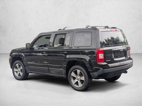 Used 2017 Jeep Patriot High Altitude AWD/4WD image 8