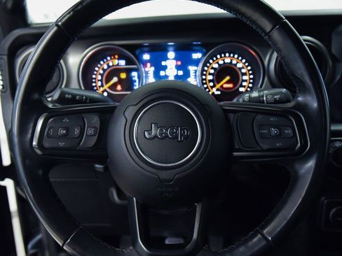 Used 2018 Jeep Wrangler Unlimited Sport S AWD/4WD image 12