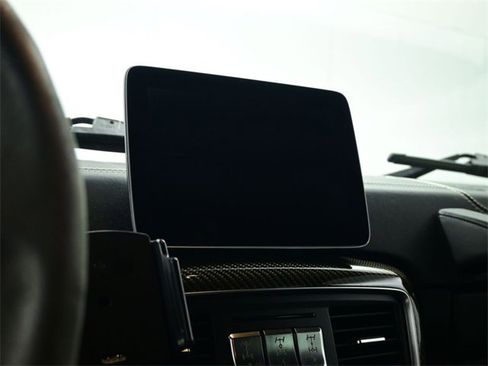 Used 2017 Mercedes-Benz G 550 Squared image 25