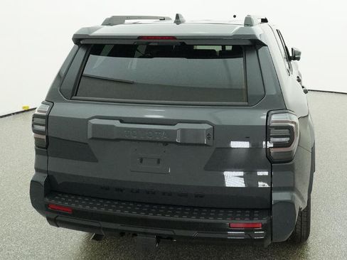 New 2026 Toyota 4Runner 4WD image 21