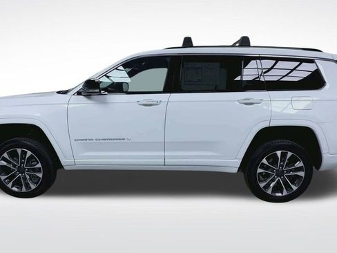 Used 2024 Jeep Grand Cherokee L Overland w/ Trailer Tow Package image 22