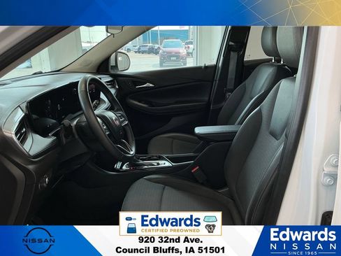 Used 2025 Buick Encore GX Preferred FWD image 21