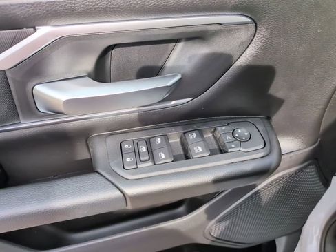 New 2026 RAM 1500 4x4 Crew Cab image 19