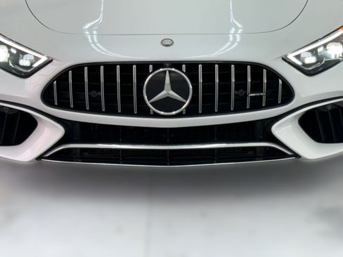 Used 2023 Mercedes-Benz SL 55 AMG 4MATIC image 24