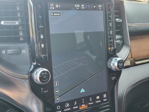 Used 2023 RAM 1500 Limited image 28