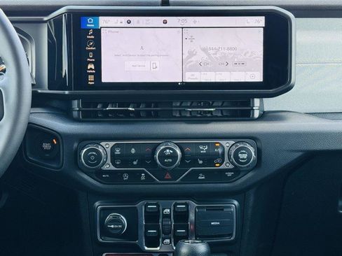 New 2024 Jeep Wrangler Unlimited Sport image 17