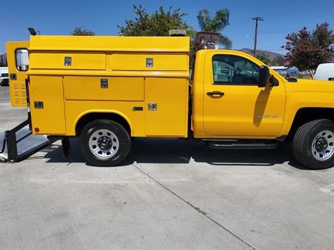 Used 2018 Chevrolet Silverado 3500 W/T image 36