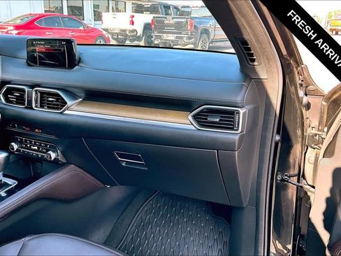 Used 2019 MAZDA CX-5 Signature AWD/4WD image 25