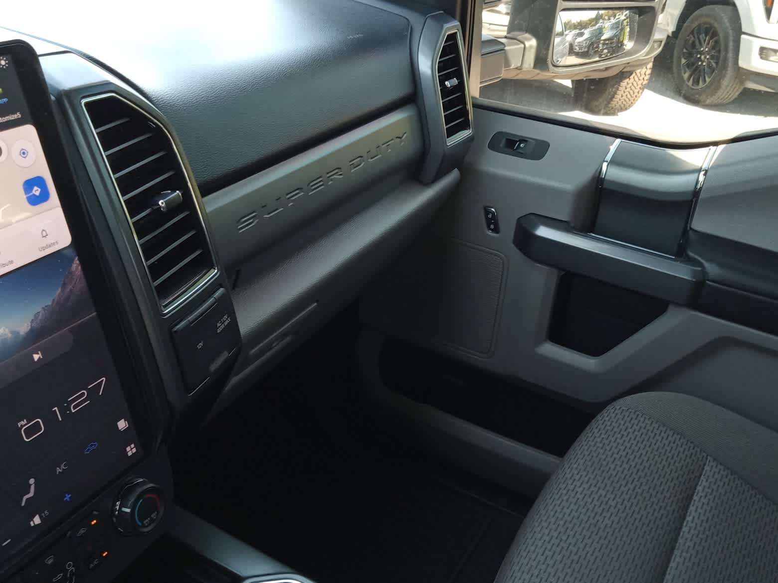 Used 2022 Ford F250 XLT w/ XLT Premium Package AWD/4WD image 28