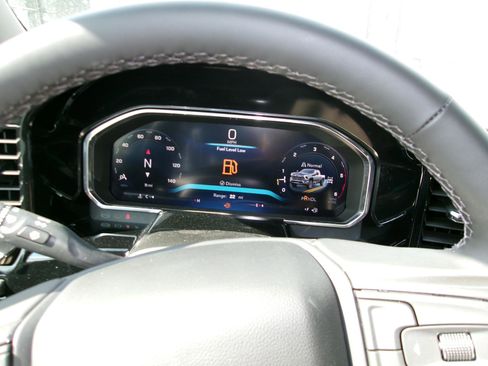 New 2026 Chevrolet Silverado 2500 ZR2 image 25