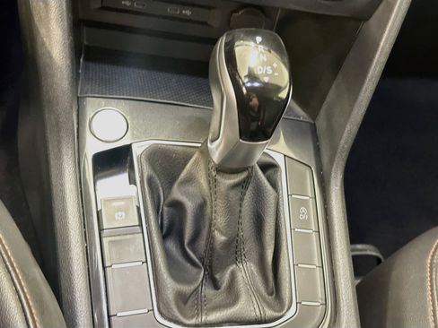 Used 2024 Volkswagen Tiguan Wolfsburg Edition AWD/4WD image 24