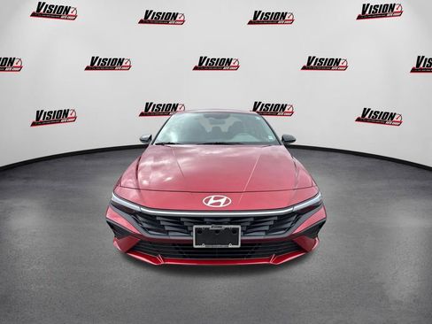 Certified 2025 Hyundai Elantra Sport image 2