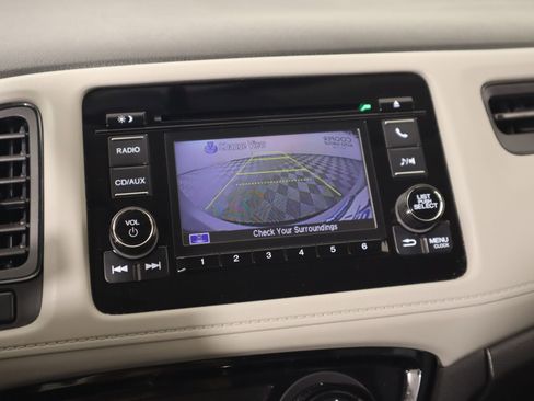 Used 2016 Honda HR-V LX image 6