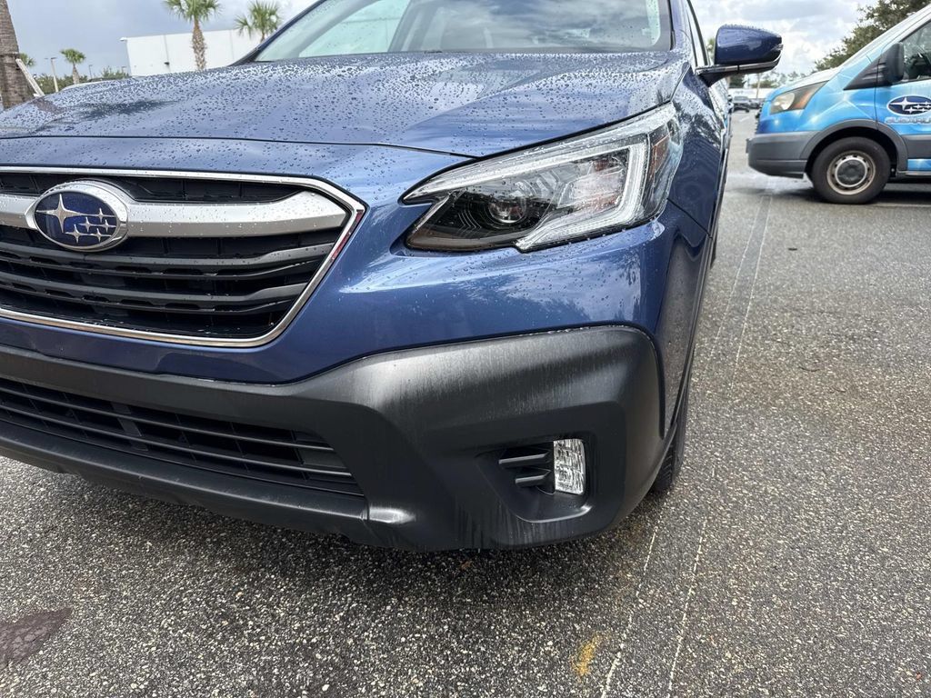 Used 2020 Subaru Outback Premium AWD/4WD image 10