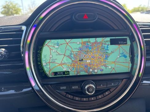 Used 2017 MINI Cooper Clubman ALL4 image 13