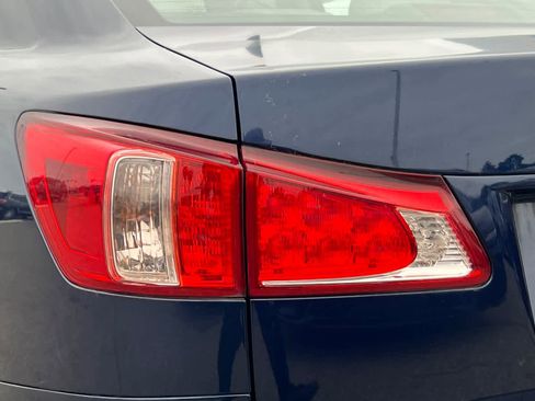 Used 2011 Lexus IS 250 w/ Premium Pkg Value Edition RWD image 20