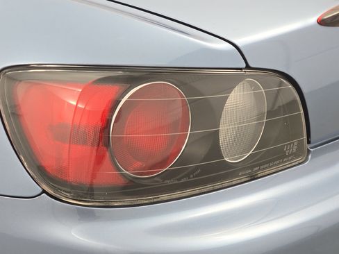 Used 2002 Honda S2000 image 26